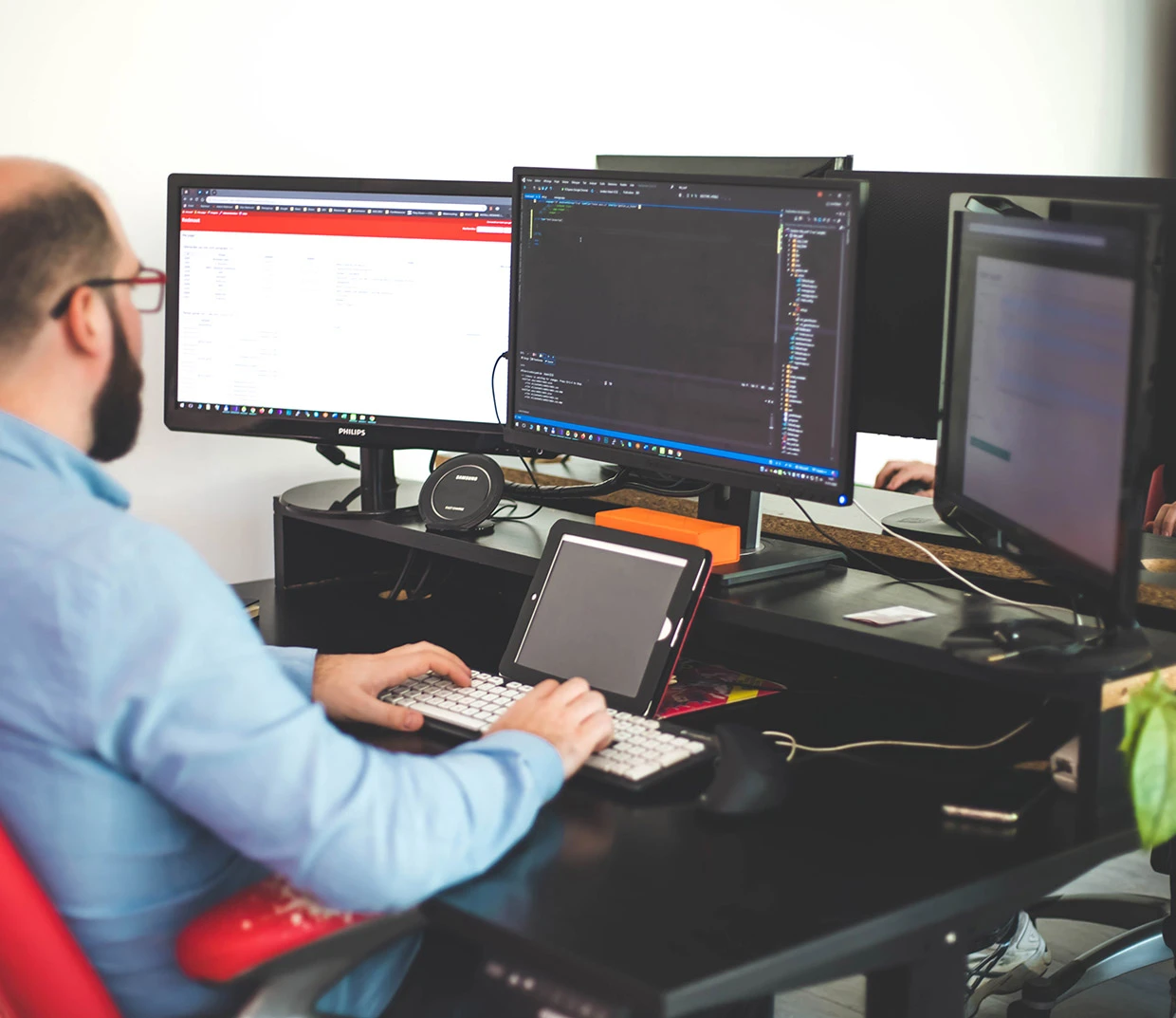 Configurateur en ligne, tableau de bord décisionnel, compte client spécifique, ...