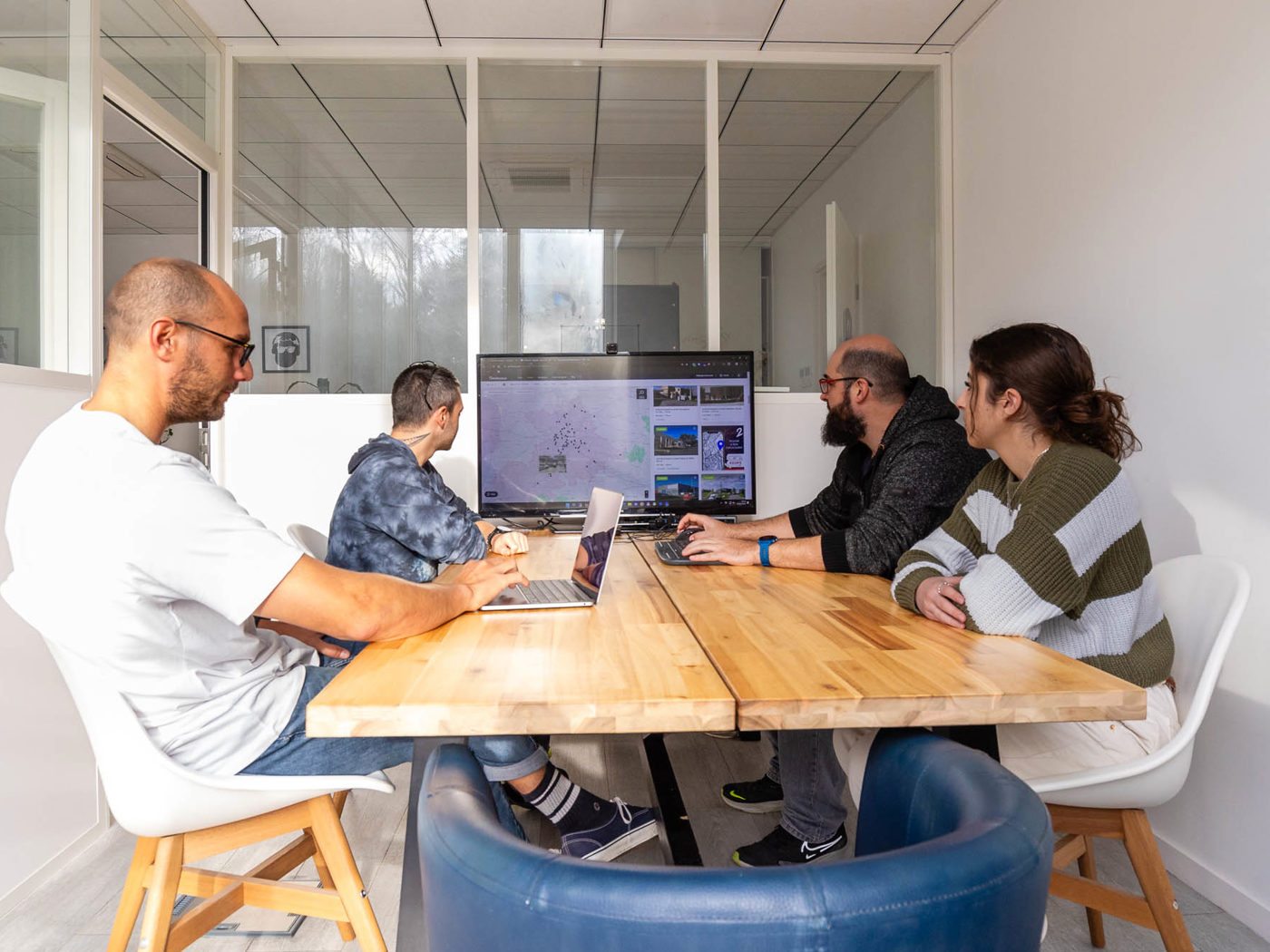 Automatisation IA et agents sur mesure pour les entreprises — visuel 2